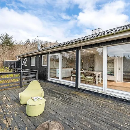 Heera - 100m To The Fjord By Interhome *