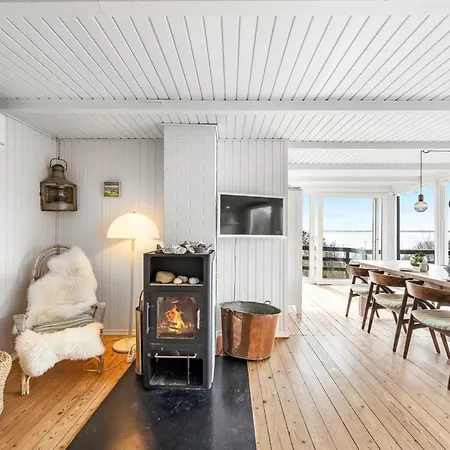 Heera - 100m To The Fjord By Interhome Lihme