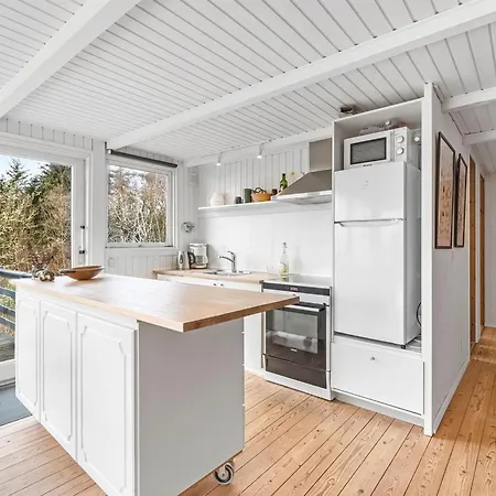 Heera - 100m To The Fjord By Interhome Lihme